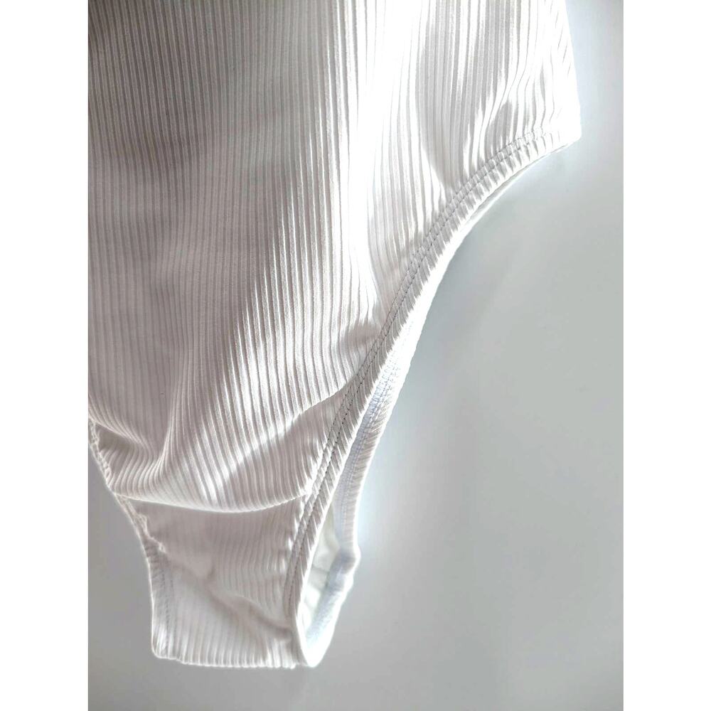 Andie Swim White One Piece Swimsuit The Laguna Size 2XL - Picture 9 of 11